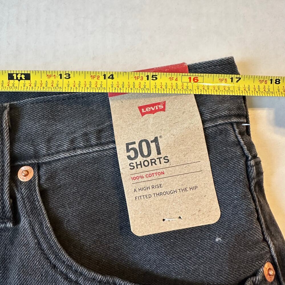 NEW‎ Levis 501 Black Shorts Sz 32 - Picture 6 of 10